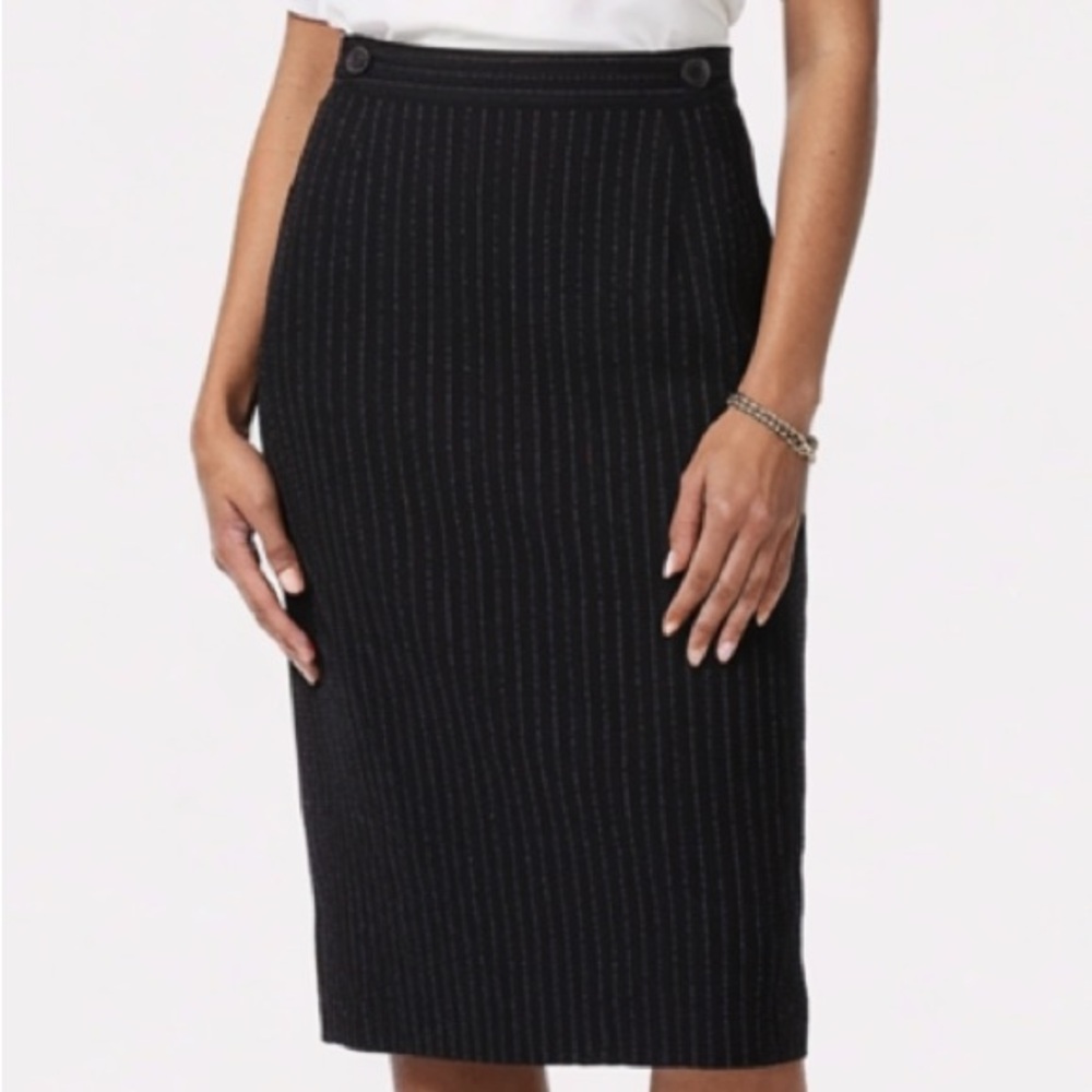 Neiman Marcus made in Italy WOOL Striped Skirt Black Grey Sz 4 Corpcore Classy